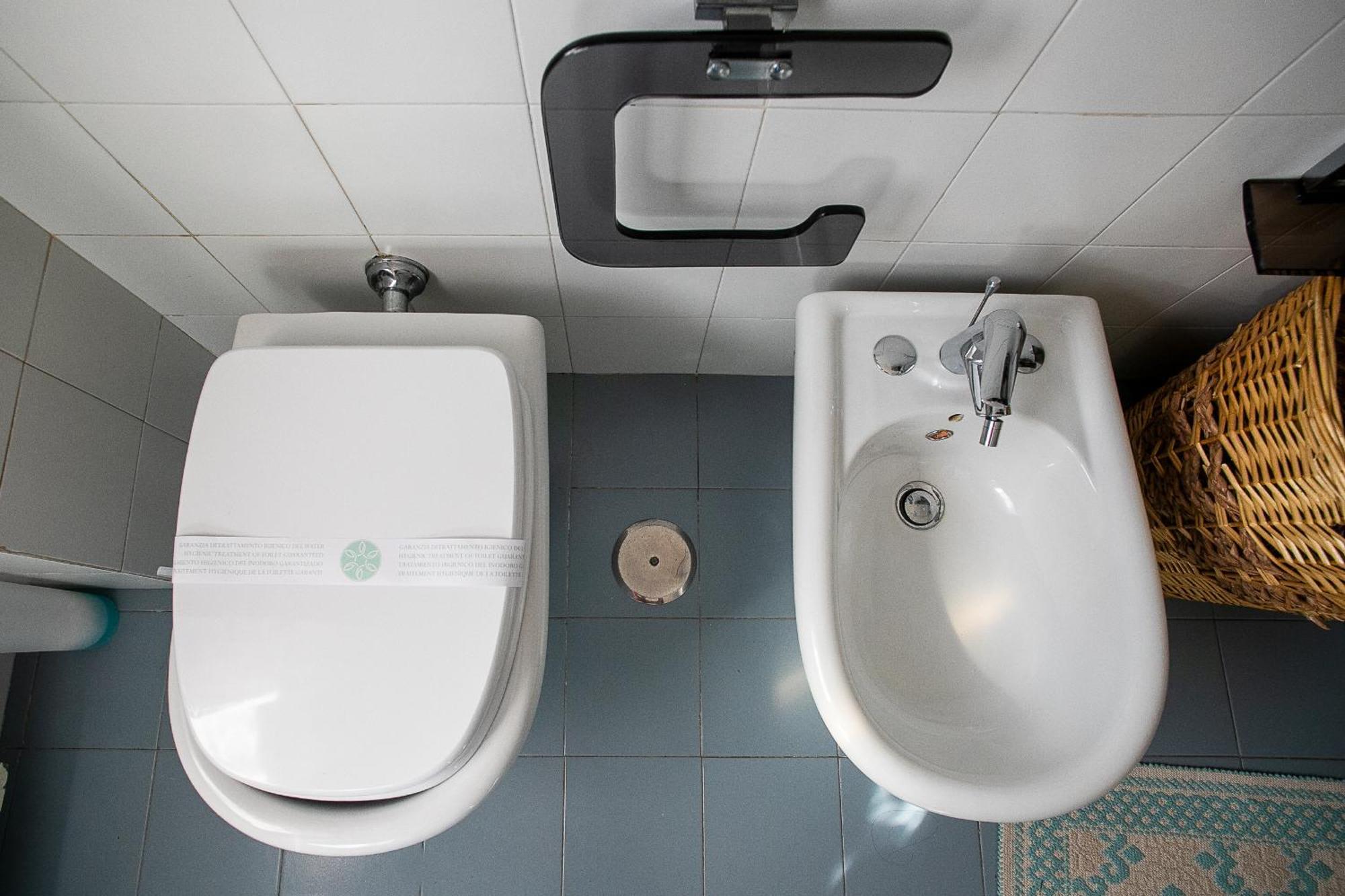 Corno Grande Spacious • Free Parking • Center LʼAquila